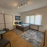 Apartamento Rene Deluxe 2 In Einer Wg Mit Gemeinschaftsküche *