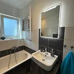 Apartamento Rene Deluxe 2 In Einer Wg Mit Gemeinschaftsküche
