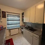 Rene Deluxe 2 In Einer Wg Mit Gemeinschaftsküche Apartamento Oberhausen (North Rhine-Westphalia)
