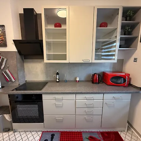 Rene Deluxe 2 In Einer Wg Mit Gemeinschaftsküche Apartment Oberhausen (North Rhine-Westphalia)