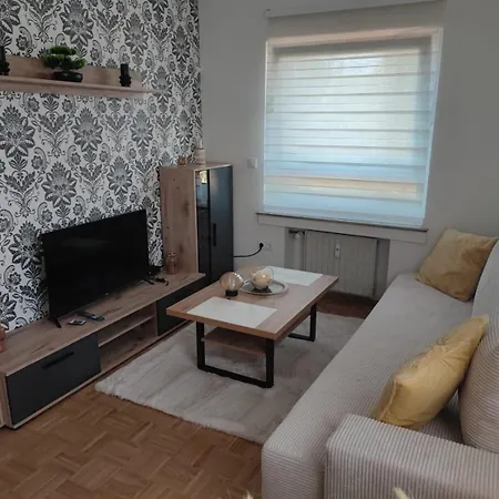 公寓 Rene Deluxe 2 In Einer Wg Mit Gemeinschaftskueche *