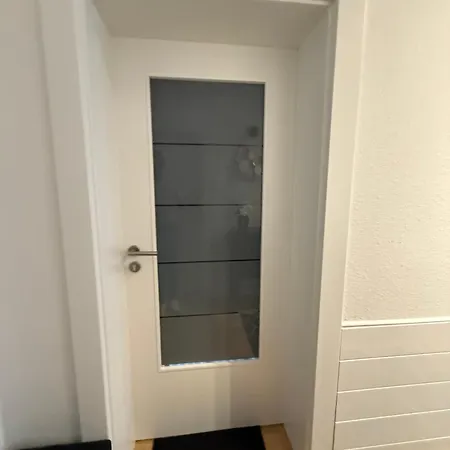 Rene Deluxe 2 In Einer Wg Mit Gemeinschaftskueche Apartmán Oberhausen (North Rhine-Westphalia)