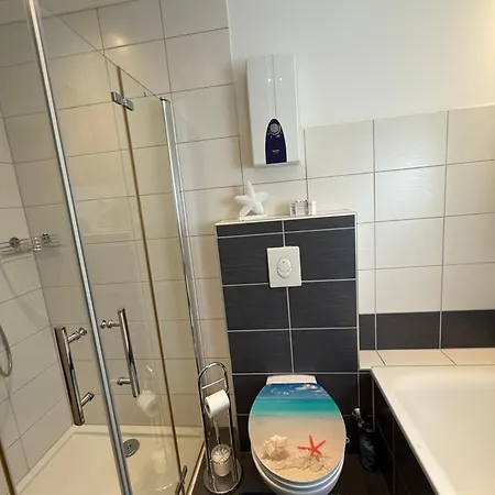 公寓 Rene Deluxe 2 In Einer Wg Mit Gemeinschaftskueche 奥伯豪森