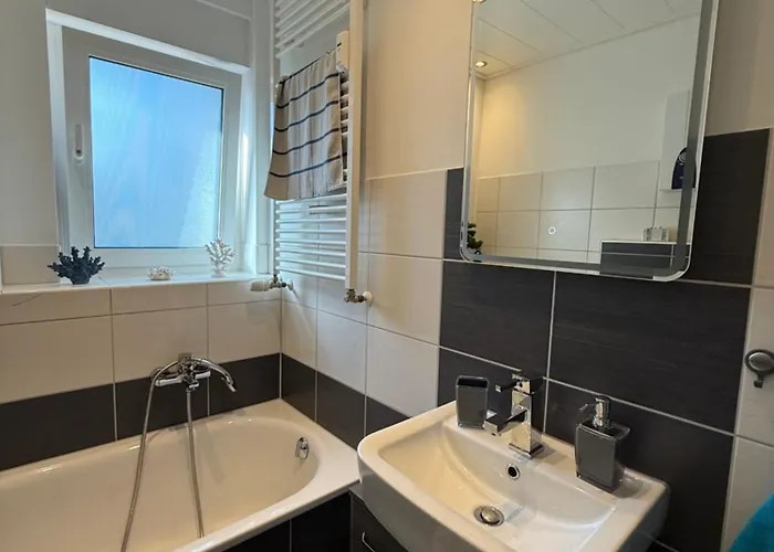 Apartament Rene Deluxe 2 In Einer Wg Mit Gemeinschaftskueche *