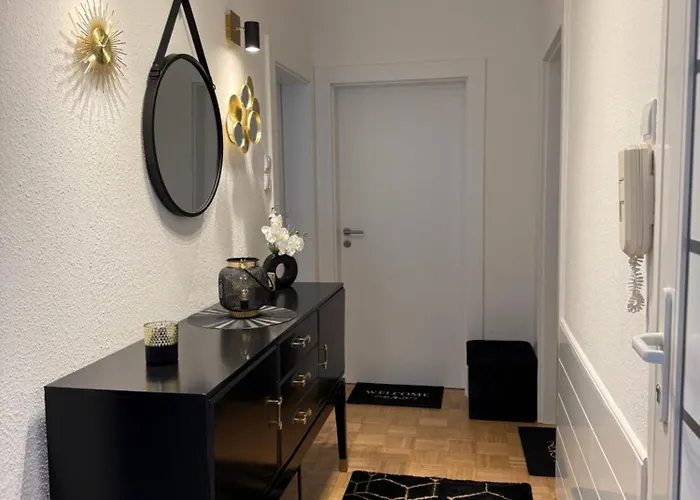 Rene Deluxe 2 In Einer Wg Mit Gemeinschaftskueche *